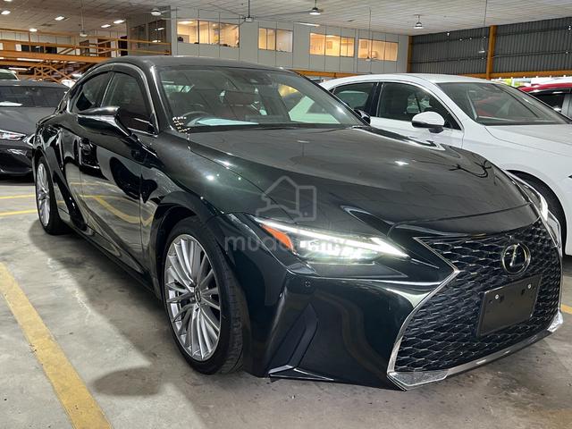2021 Lexus IS300 VERSION L 2.0 - 1