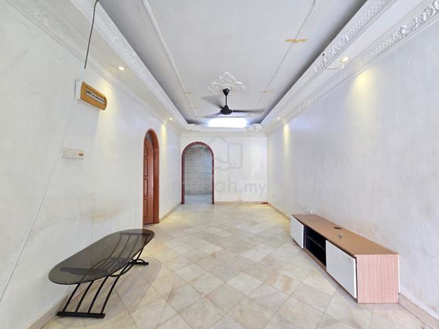 CHEAP Johor Jaya Teratai FULLY RENOVATED Double or Single Storey SALE 1