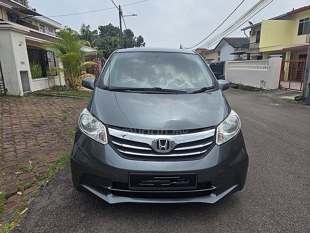 12/13 Honda FREED 1.5 E (A) SIAP OTR INSURAN LAIN - 2