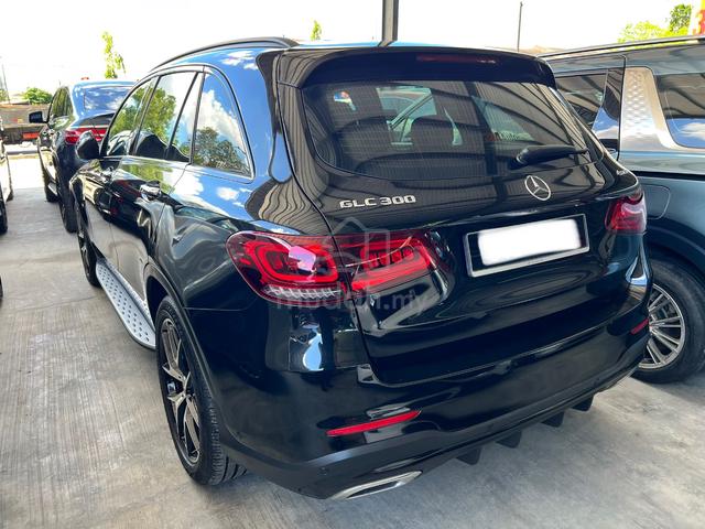 2021 Mercedes Benz GLC300 4MATIC AMG LINE 2.0 - 4