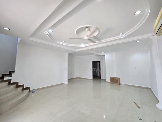 Intan baiduri Double storey for Sale 1