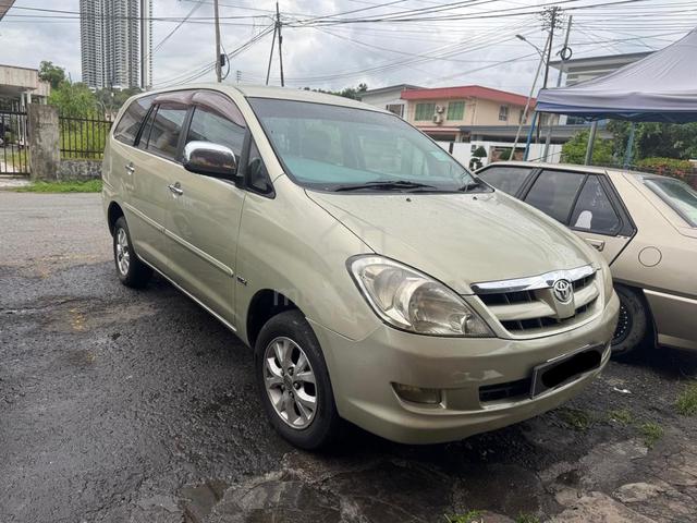Toyota INNOVA 2.0 G (A) - 2