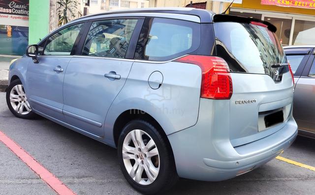 Peugeot 5008 1.6(A)TURBO PREMIUM EDI*7SEAT*MIL80K - 2