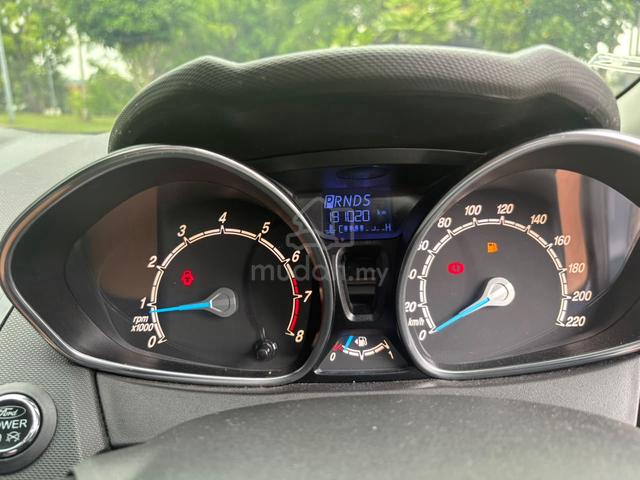 2015 Ford FIESTA 1.5 SPORT MY2013 (A) - 4