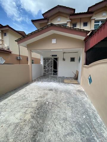 For sale taman bestari indah puteri wangsa ulu tiram 1