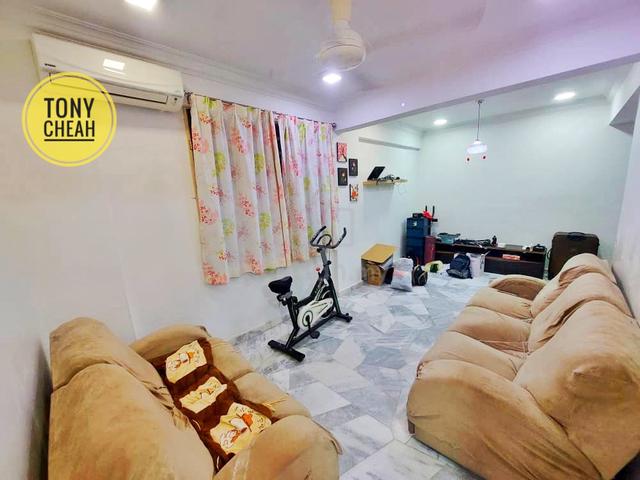 Pangsapuri Mahsuri (Lorong Mahsuri 12) 1