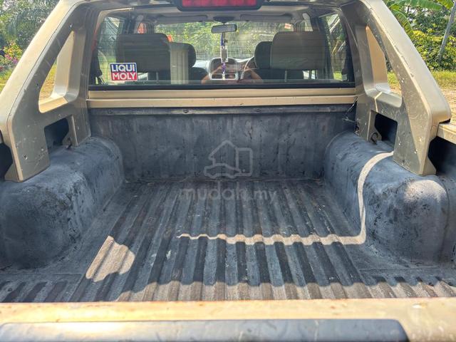 2004 Nissan FRONTIER 2.5 SPIRIT AIRBAG (M) - 2