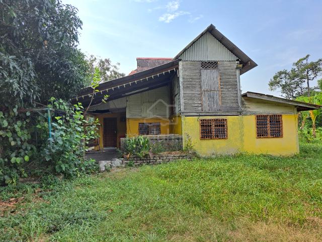 Lot Bungalow Kg Melayu Sungai Rapat,Ipoh 2