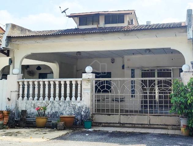 Mutual Area Terrace House Merdeka Batu Berendam 1