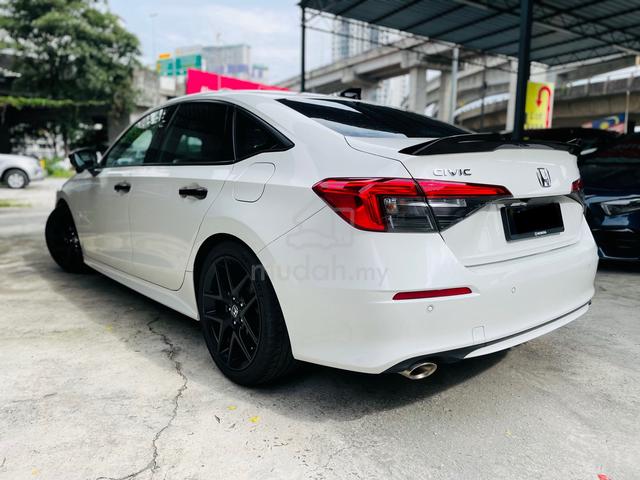 Honda CIVIC 1.5 RS FULL SPEC MILEAGE 27K KM ONLY - 4