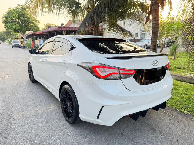 2013 Hyundai ELANTRA 1.8 PREMIUM (A) - 3