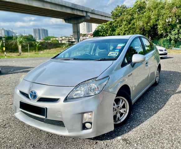 2011 Toyota PRIUS 1.8 (HYBRID) (A) - 2