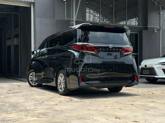 2024 Toyota ALPHARD 2.5 Z Black Limited Like New - 3
