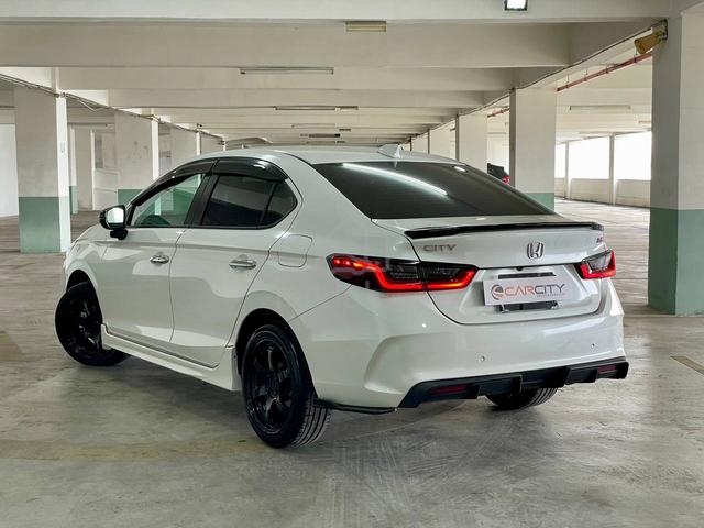 2025 Honda CITY 1.5 V FACELIFT GENUINE 25K KM ONLY - 3