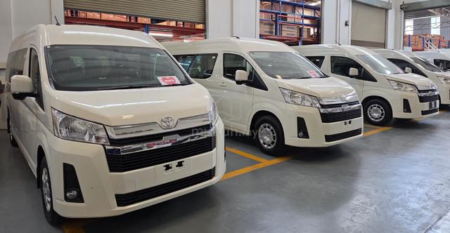 Toyota HIACE 2.8 SLWB with power door, power boot - 3