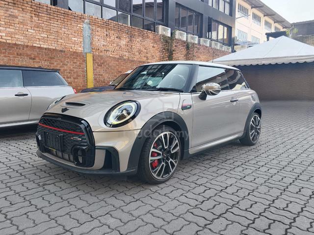 2022 Mini COOPER JCW 2.0 NFL (A) - 1