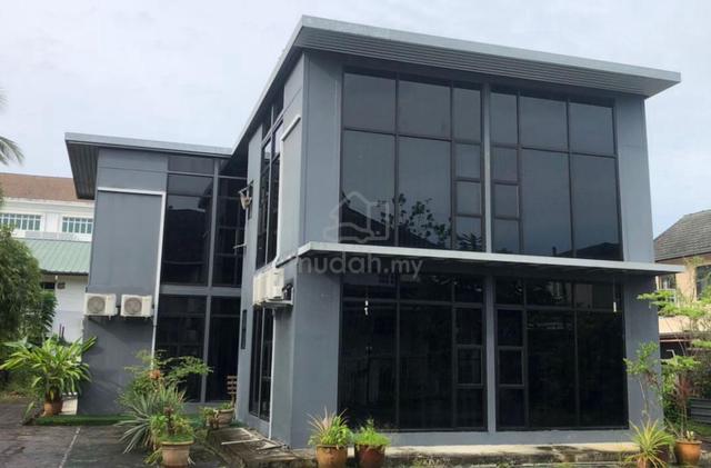 Bungalow House next to Lodge International School, Tabuan Desa Kuching 1
