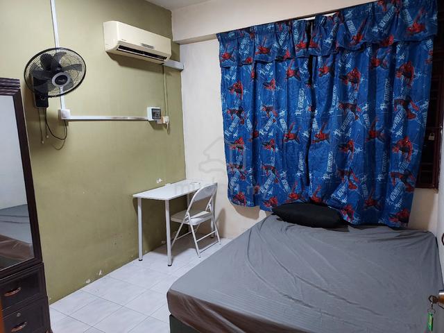 Bilik Aircond + Wifi Percuma – Medan Warisan Kuantan 1