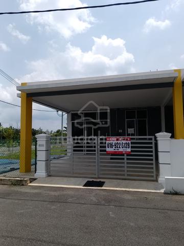 JLn KG Pandan (airport road) 𝗖𝗢𝐑𝐍𝐄𝐑 𝐒𝐄𝐓𝐈𝐍𝐆𝐊𝐀𝐓 1