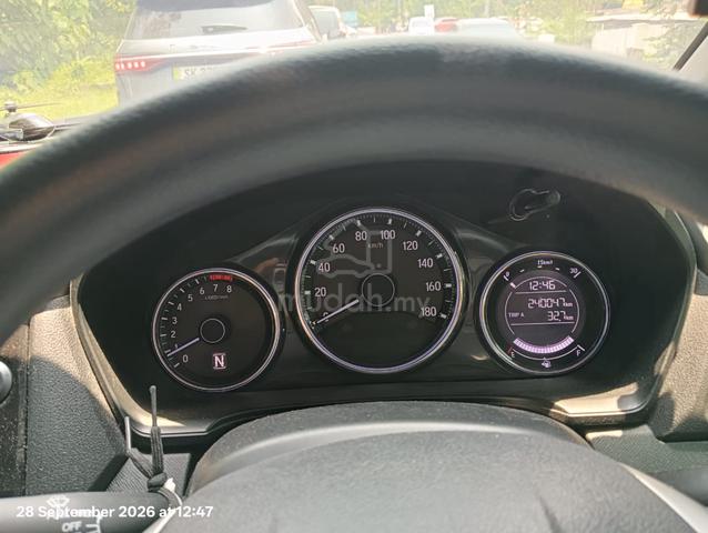 2018 Honda BR-V 1.5 E (A) with Roofbox & Dashcam - 5