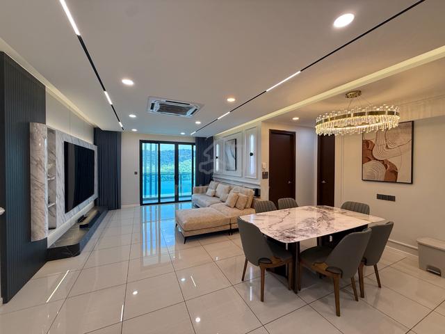 Queens Residences Q1 @ Queens Waterfront 1