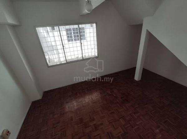 (Full Loan) 2.5 Sty Taman WILAYAH SELAYANG (1500sf,3R2B), Selayang 4