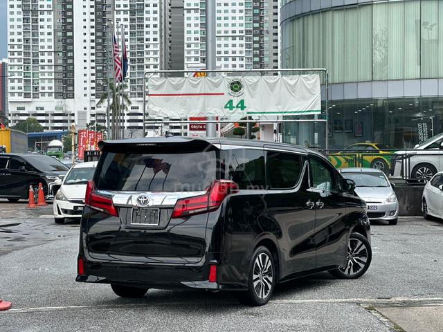 *NO Sunroof but TV✅* 2023 Toyota ALPHARD 2.5 SC ✨ - 2