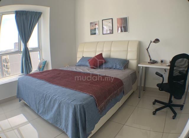 Master Room at Tropicana Bay Residences, Bayan Indah 1