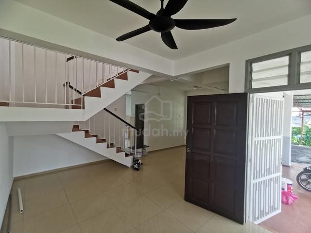 Semi D at Sungai Ara for rent 1