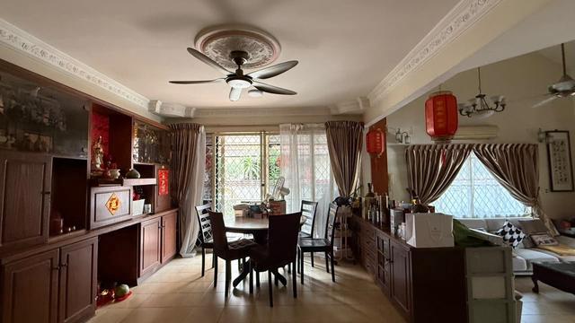 2.5 Storey Semi-Detached House for Sale | Taman Pelangi 1