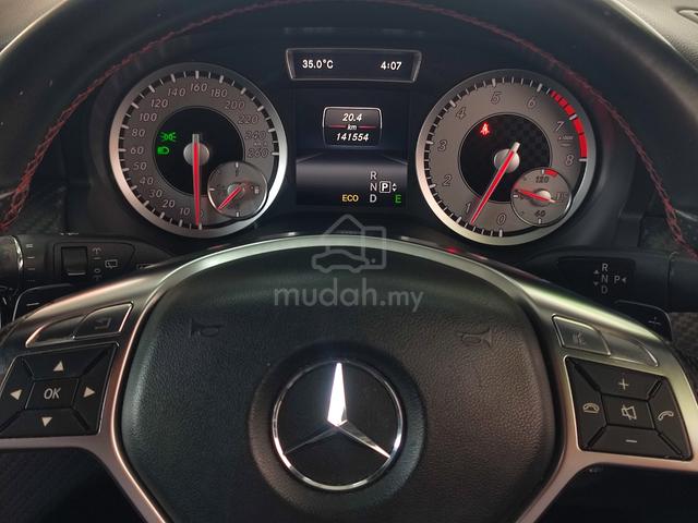 2013 / 14 Mercedes Benz A250 2.0 AMG LINE (A) - 4