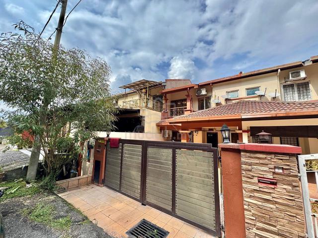 FACING OPEN Double Storey House PUJ 4 Puncak Jalil, Seri Kembangan 1