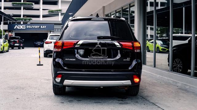 Mitsubishi OUTLANDER 2.0 AWD 360CAM K.ENTRY 2020 - 4