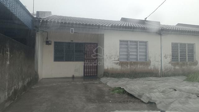 Rumah Sewa Batu Gajah 1