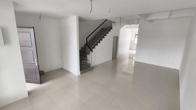 Sungai Pinang Residency | 4BR | 2421sf | 2 Car Parks 1