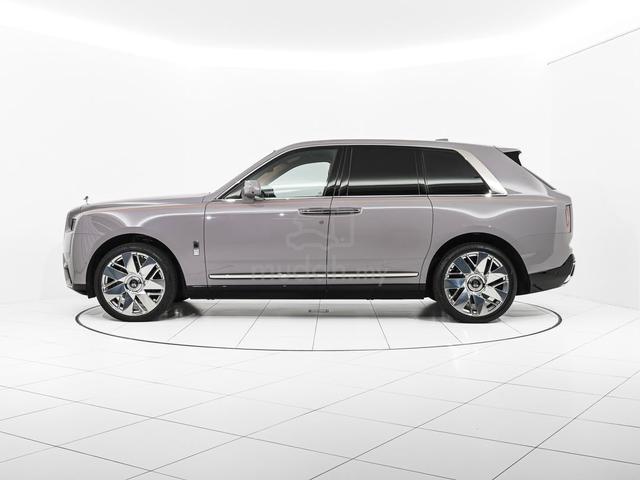 2025 Rolls Royce CULLINAN 6.7 V12 AWD (A) - 5