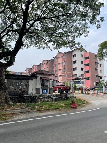Iris Apartment (Saujana Utama) 1