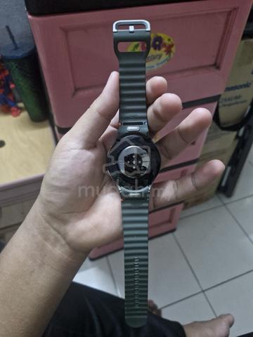 Samsung watch 7 - photo 3 of 4