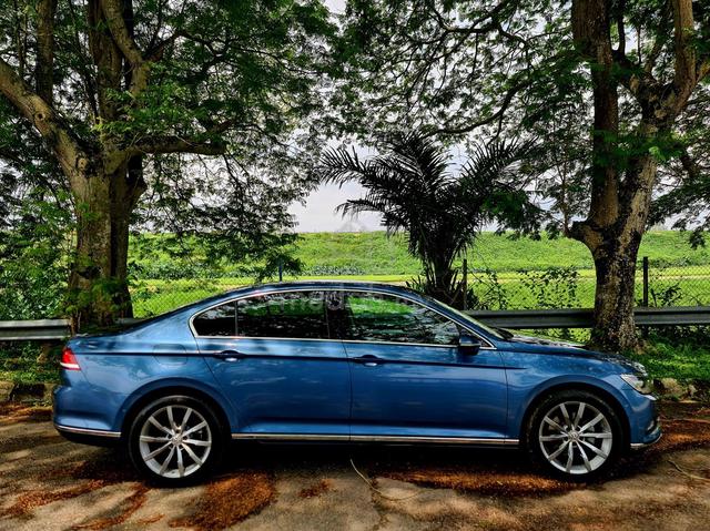 Volkswagen Passat 1.8 TSI Comfortline Plus PwrBoot - 3