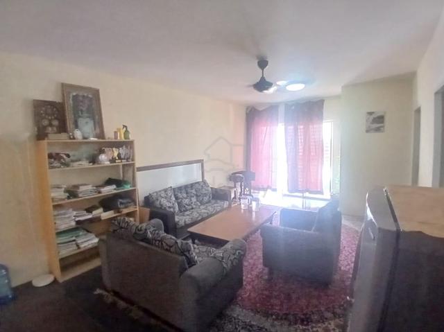 Lakeview Apartments 1
