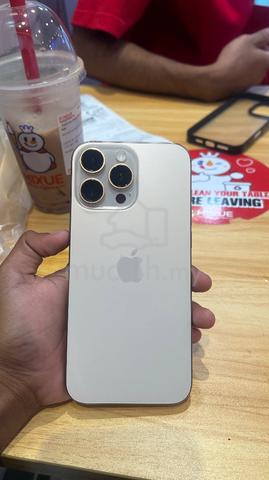Apple iPhone 16 Pro Max 256 GB - photo 5 of 5