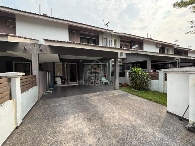 Taman Dillenia , Nilai Impian 2-Storey Intermediate Terrace for SALE 1