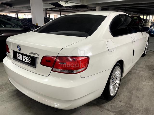 Bmw 320i COUPE (CBU) 2.0 (A) NEW CAR CONDITION - 2