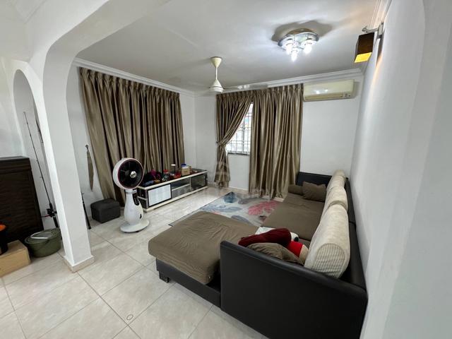 Taman Megah Ria Masai 2 Storey Low Cost Corner Intermediate For  Sale 1