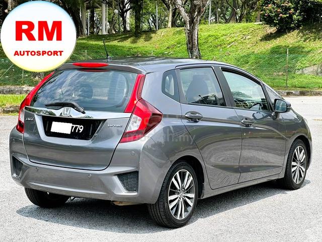 Honda JAZZ 1.5 V FULL SPEC 2016 FULL LOAN 100% - 2