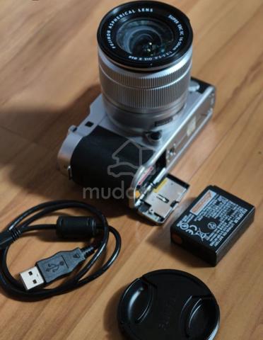 Fujifilm X-A3 Mirrorless camera for sale - photo 2 of 6