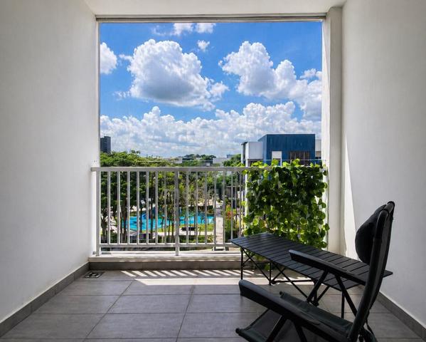 Stylish End Lot Upper Floor Townhouse @ Ayden, Kota Warisan Sepang 1