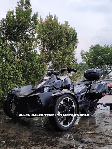 Carousel Image