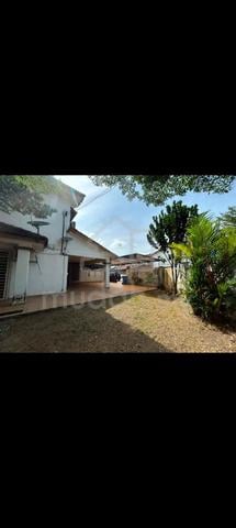 Bandar Saujana Putra Rumah Koner Lot 1