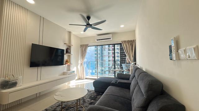 Admiral Residences 1
